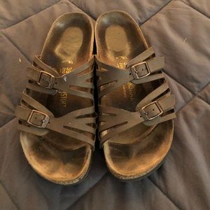 Birkenstock’s size 39